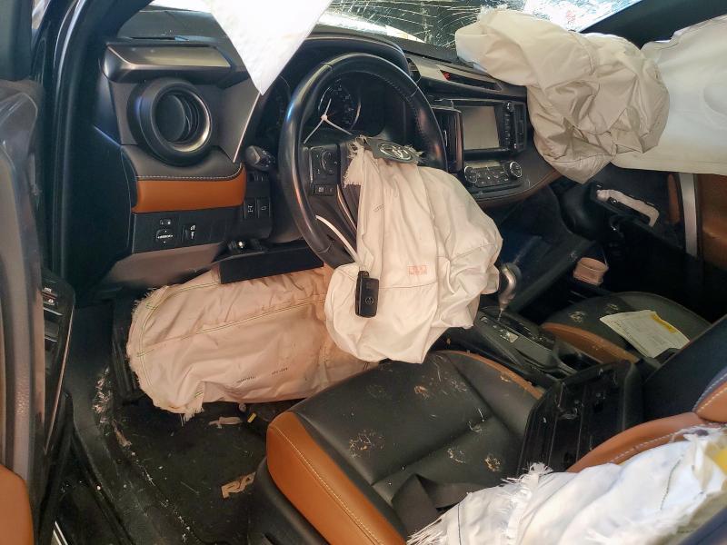 JTMJFREV5GJ063286 - 2016 TOYOTA RAV4 SE 黑色 照片 8