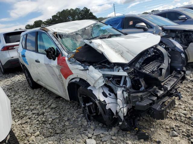 5N1BT3AA8SC801037 - 2025 NISSAN ROGUE S WHITE photo 4