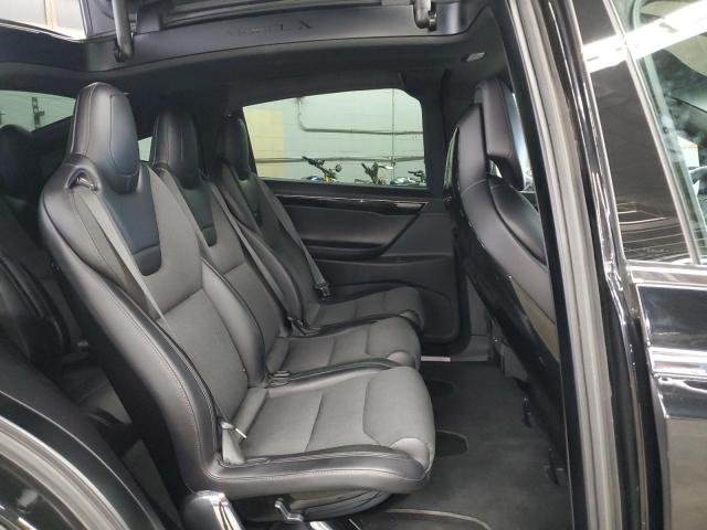5YJXCAE2XGF020452 - 2016 TESLA MODEL X შავი ფოტო 11