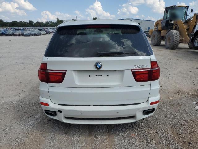 5UXZV8C59D0C15706 - 2013 BMW X5 XDRIVE50I WHITE photo 6