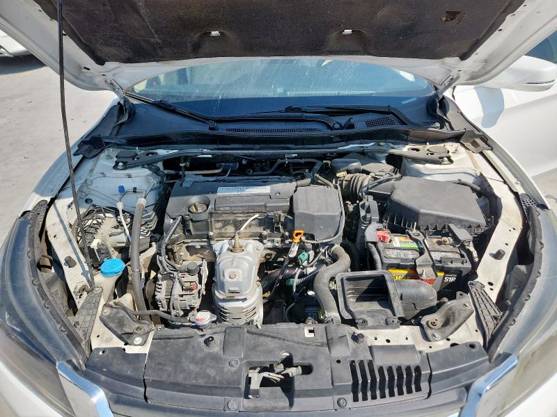 1HGCR2F85FA062770 - 2015 HONDA ACCORD EXL WHITE photo 11