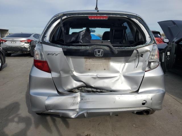 JHMGE8G37CC021184 - 2012 HONDA FIT SILVER photo 6