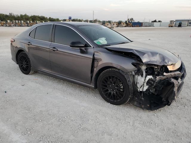 4T1T11AKXPU767580 - 2023 TOYOTA CAMRY SE NIGHT SHADE CHARCOAL photo 4