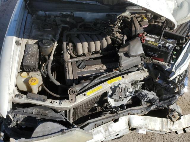 JN1CA21D4XT826725 - 1999 NISSAN MAXIMA GLE WHITE photo 11