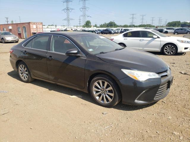 4T1BK1FKXGU574735 - 2016 TOYOTA CAMRY XSE BLACK photo 4