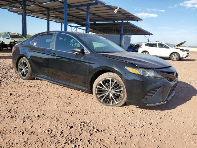 4T1B11HK8JU525282 - 2018 TOYOTA CAMRY L BLACK photo 4