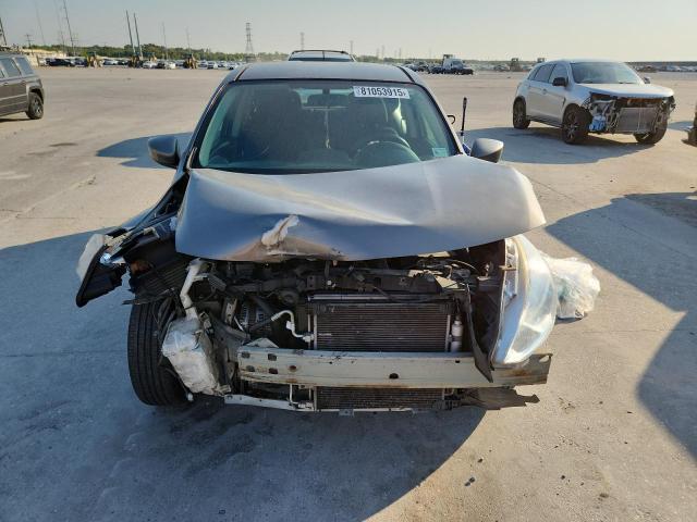 3N1CN7AP1GL828920 - 2016 NISSAN VERSA S GRAY photo 5