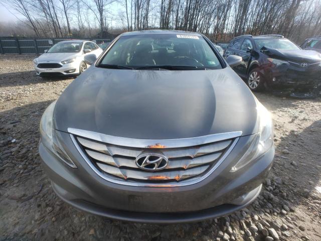 5NPEC4AB4DH767170 - 2013 HYUNDAI SONATA SE GRAY photo 5