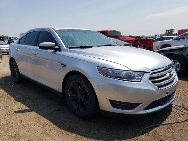 1FAHP2E8XDG229040 - 2013 FORD TAURUS SEL SILVER photo 4