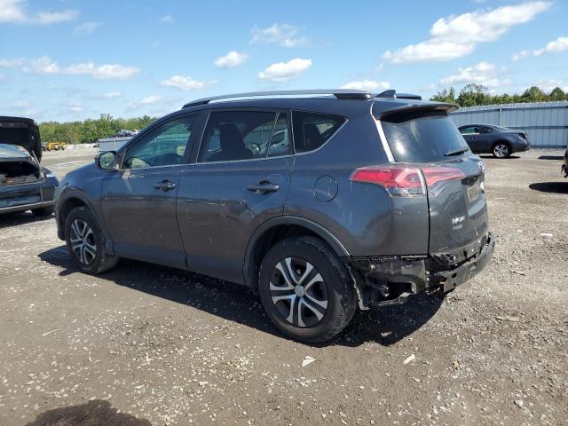 JTMZFREV1JJ159233 - 2018 TOYOTA RAV4 LE CHARCOAL photo 2