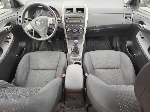 1NXBU40E09Z089280 - 2009 TOYOTA COROLLA BASE فضي صورة 8