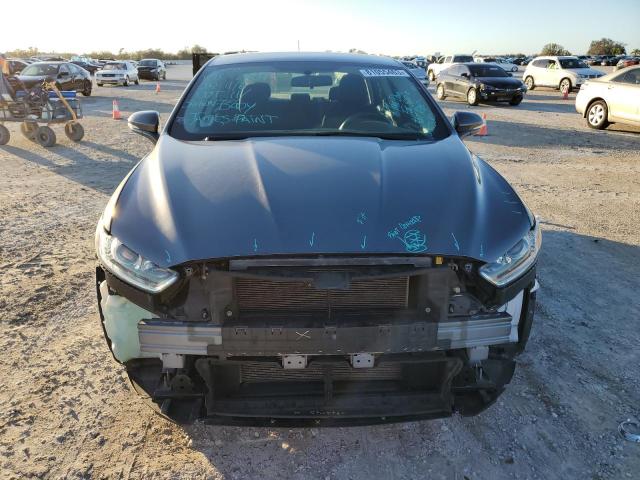 1FA6P0H7XE5367902 - 2014 FORD FUSION SE GRAY photo 5