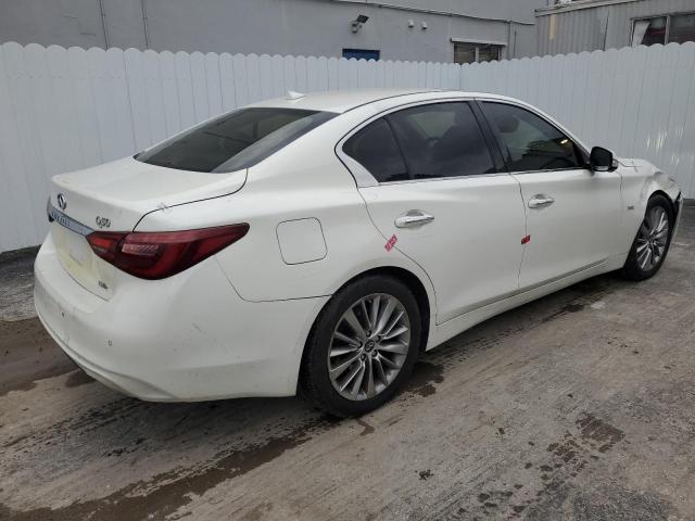 JN1EV7AR6JM443439 - 2018 INFINITI Q50 LUXE WHITE photo 3