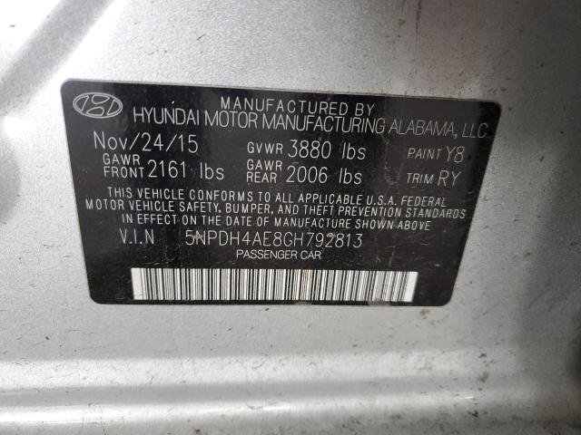 5NPDH4AE8GH792813 - 2016 HYUNDAI ELANTRA SE SILVER photo 12