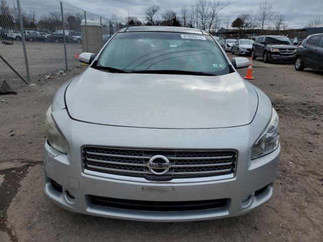 1N4AA51E09C835770 - 2009 NISSAN MAXIMA S SILVER photo 5