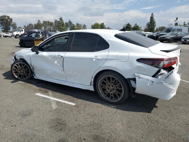 4T1T31AK2RU065038 - 2024 TOYOTA CAMRY SE NIGHT SHADE WHITE photo 2
