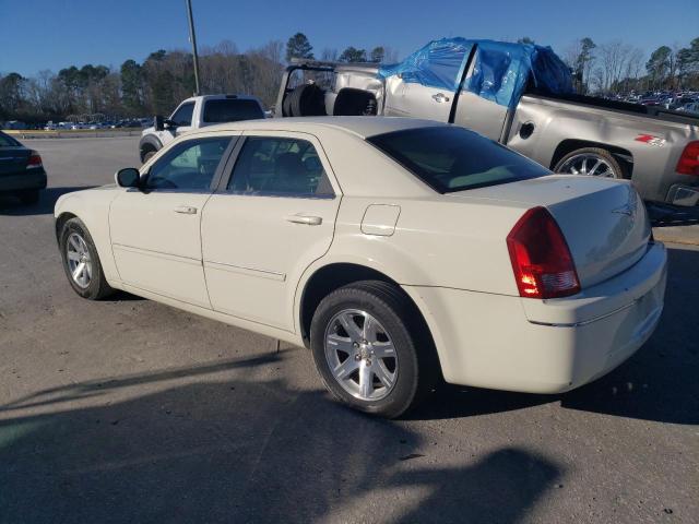 2C3KA53G87H785891 - 2007 CHRYSLER 300 TOURING WHITE photo 2