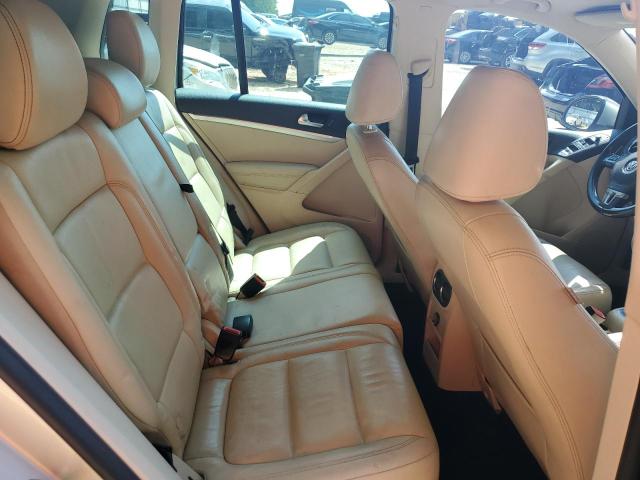 WVGAV7AX2DW529006 - 2013 VOLKSWAGEN TIGUAN S 银色 照片 11