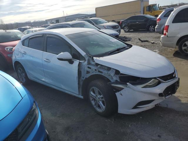 3G1BE6SM8HS508906 - 2017 CHEVROLET CRUZE LT WHITE photo 4