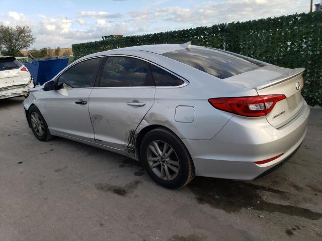 5NPE24AF6FH008223 - 2015 HYUNDAI SONATA SE SILVER photo 2