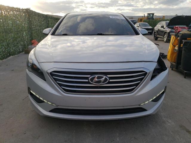 5NPE24AF6FH008223 - 2015 HYUNDAI SONATA SE SILVER photo 5