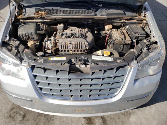 2A8HR64X79R660020 - 2009 CHRYSLER TOWN & COU LIMITED SILVER photo 12
