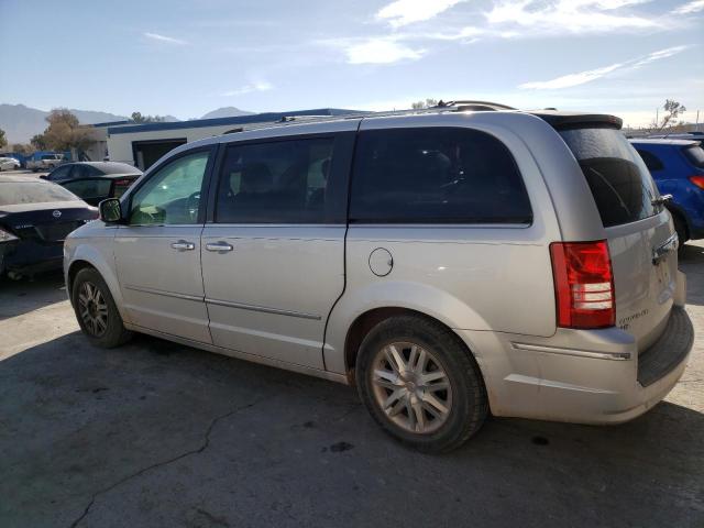 2A8HR64X79R660020 - 2009 CHRYSLER TOWN & COU LIMITED SILVER photo 2