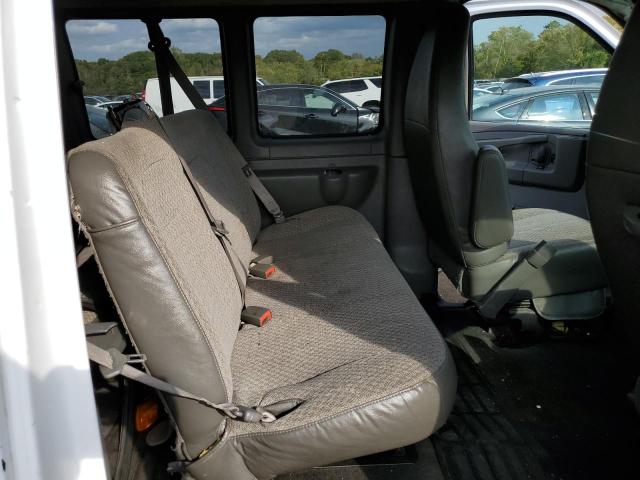 1GAZG1FG2E1114315 - 2014 CHEVROLET EXPRESS G3 LT 白色 照片 11