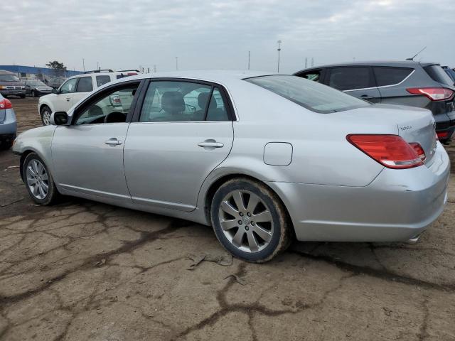 4T1BK36BX5U019941 - 2005 TOYOTA AVALON XL SILVER photo 2