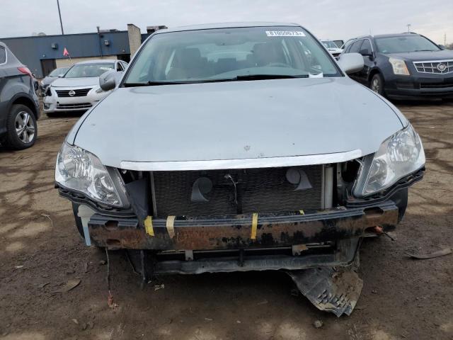 4T1BK36BX5U019941 - 2005 TOYOTA AVALON XL SILVER photo 5