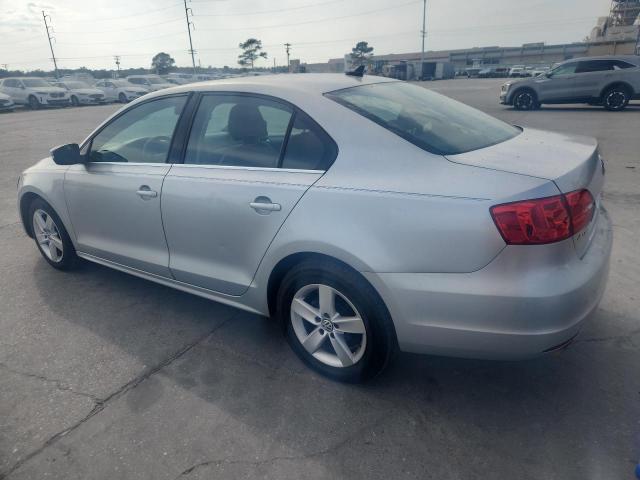 3VWLL7AJ8DM430475 - 2013 VOLKSWAGEN JETTA TDI رمادي صورة 2