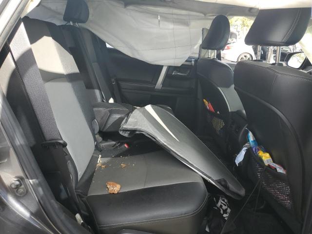 JTEZU5JR3G5123287 - 2016 TOYOTA 4RUNNER SR5 GRAY photo 11