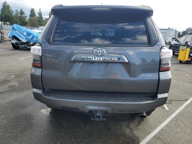JTEZU5JR3G5123287 - 2016 TOYOTA 4RUNNER SR5 GRAY photo 6