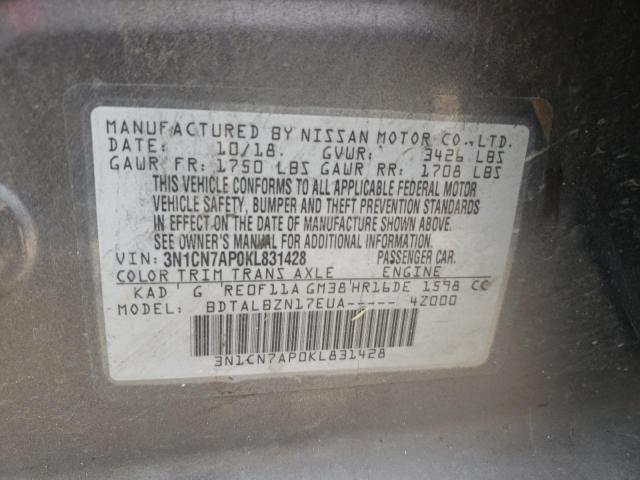 3N1CN7AP0KL831428 - 2019 NISSAN VERSA S GRAY photo 13