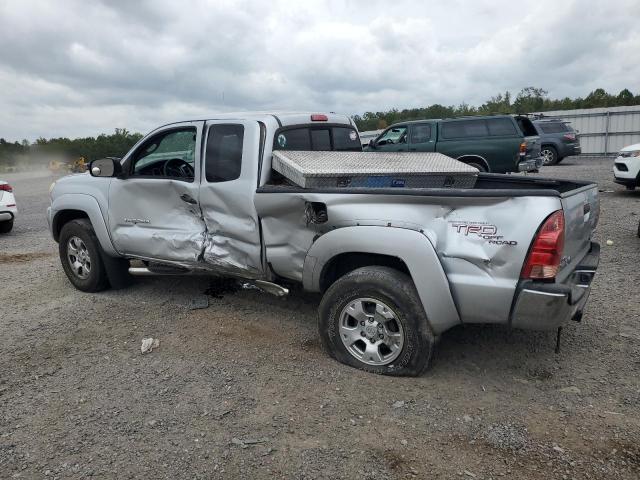 5TETU62N78Z554502 - 2008 TOYOTA TACOMA PRERUNNER ACCESS CAB SILVER photo 2