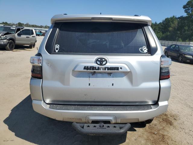 JTEEU5JR2M5234584 - 2021 TOYOTA 4RUNNER SR5 ვერცხლისფერი ფოტო 6