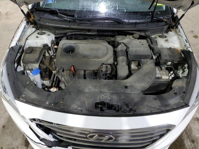 5NPE24AF6FH210642 - 2015 HYUNDAI SONATA SE WHITE photo 11