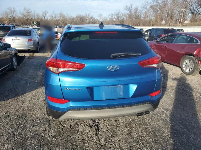 KM8J33A2XJU801246 - 2018 HYUNDAI TUCSON VALUE BLUE photo 6