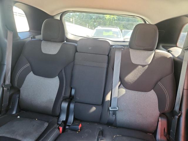 1C4PJLAB8FW657633 - 2015 JEEP CHEROKEE SPORT Srebrny zdjęcie 10