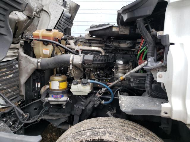 3AKJGLDR9HSHJ4911 - 2017 FREIGHTLINER CASCADIA 1 WHITE photo 7