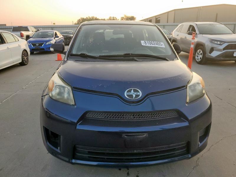 JTKKU10469J041481 - 2009 TOYOTA SCION XD BLUE photo 5