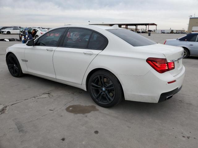 WBAYA8C57ED499818 - 2014 BMW 750 I WHITE photo 2