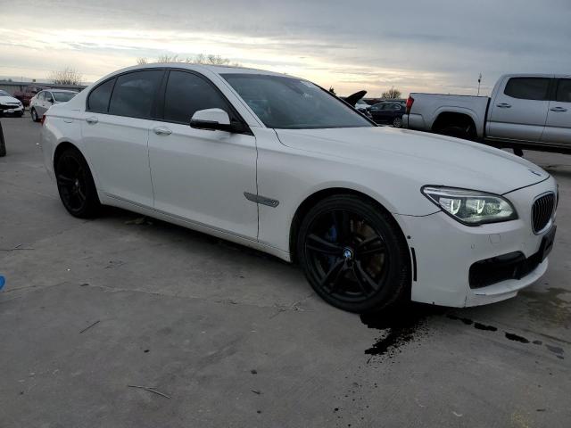 WBAYA8C57ED499818 - 2014 BMW 750 I WHITE photo 4