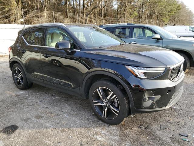 YV4L12UE4P2941264 - 2023 VOLVO XC40 PLUS BLACK photo 4