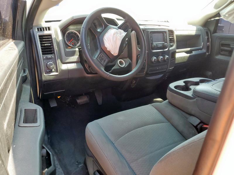 3C6JR6AG1KG677993 - 2019 RAM 1500 CLASS TRADESMAN Weiß Foto 8