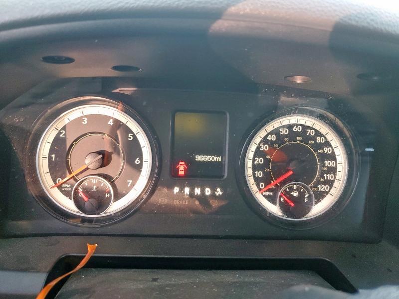 3C6JR6AG1KG677993 - 2019 RAM 1500 CLASS TRADESMAN Weiß Foto 9