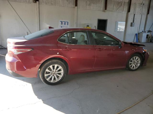 4T1L11AK4LU392702 - 2020 TOYOTA CAMRY LE MAROON photo 3