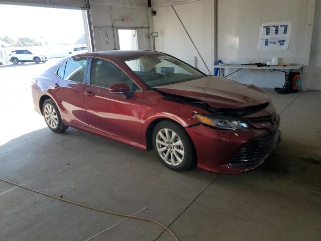 4T1L11AK4LU392702 - 2020 TOYOTA CAMRY LE MAROON photo 4
