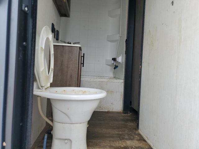 5ZT3SR3B8N6108801 - 2022 FOREST RIVER SABRE M-38DBQ TWO TONE photo 6