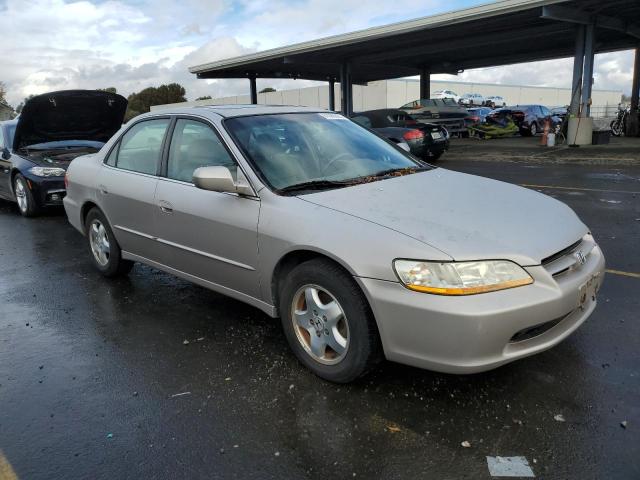 1HGCG1657XA010550 - 1999 HONDA ACCORD EX SILVER photo 4